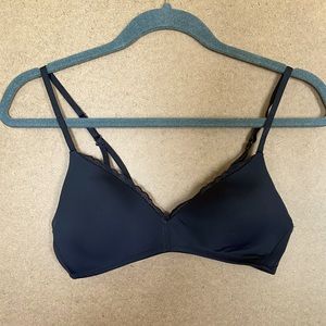 Aerie Black Wireless Bra